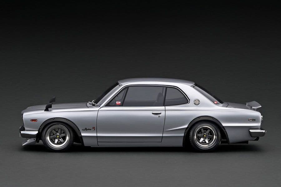 イグニッションモデル 1/18 SKYLINE 2000 GT-R KPGC10