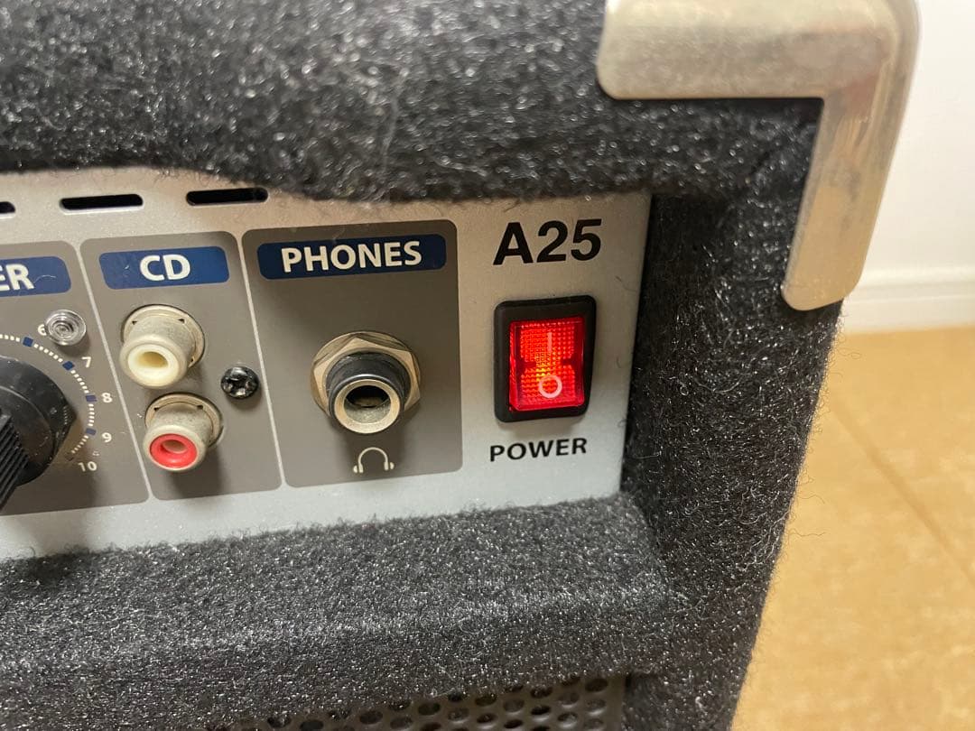 Hartke A25 ベース用アンプ　ハートキー