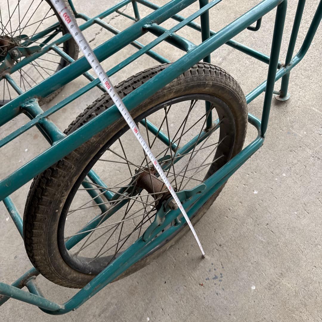 リヤカー