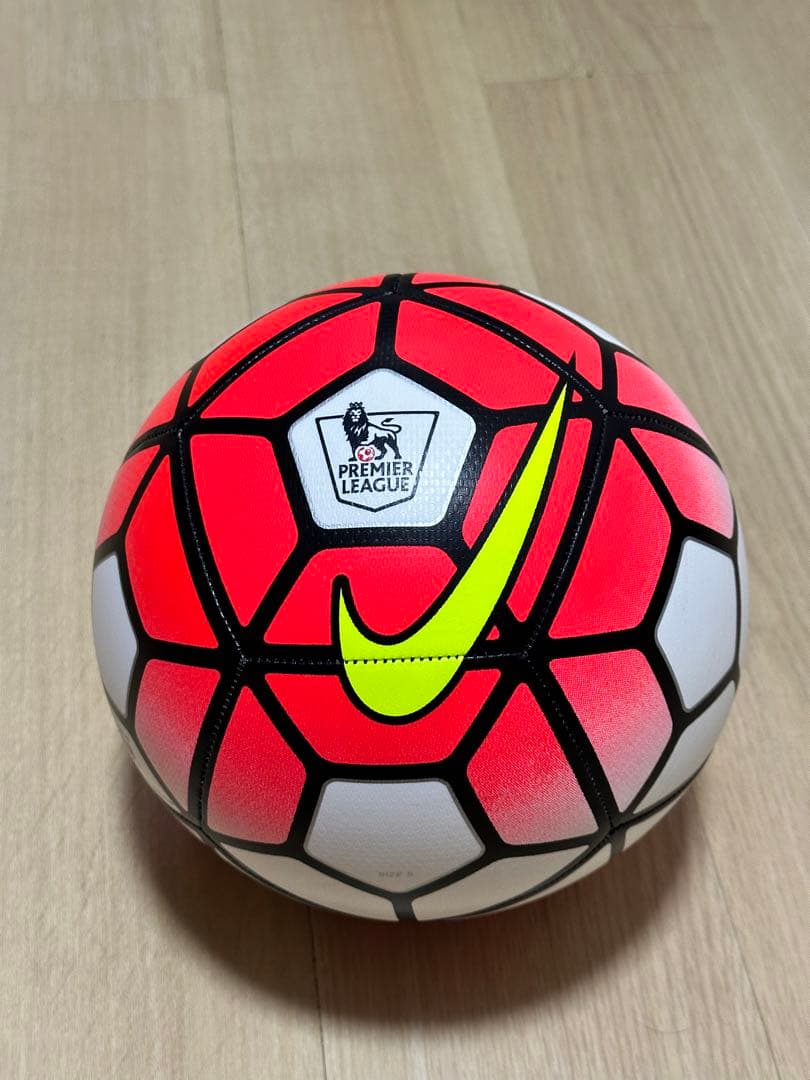 Nike プリミアリーグ　2015/16 サッカーボール　５号