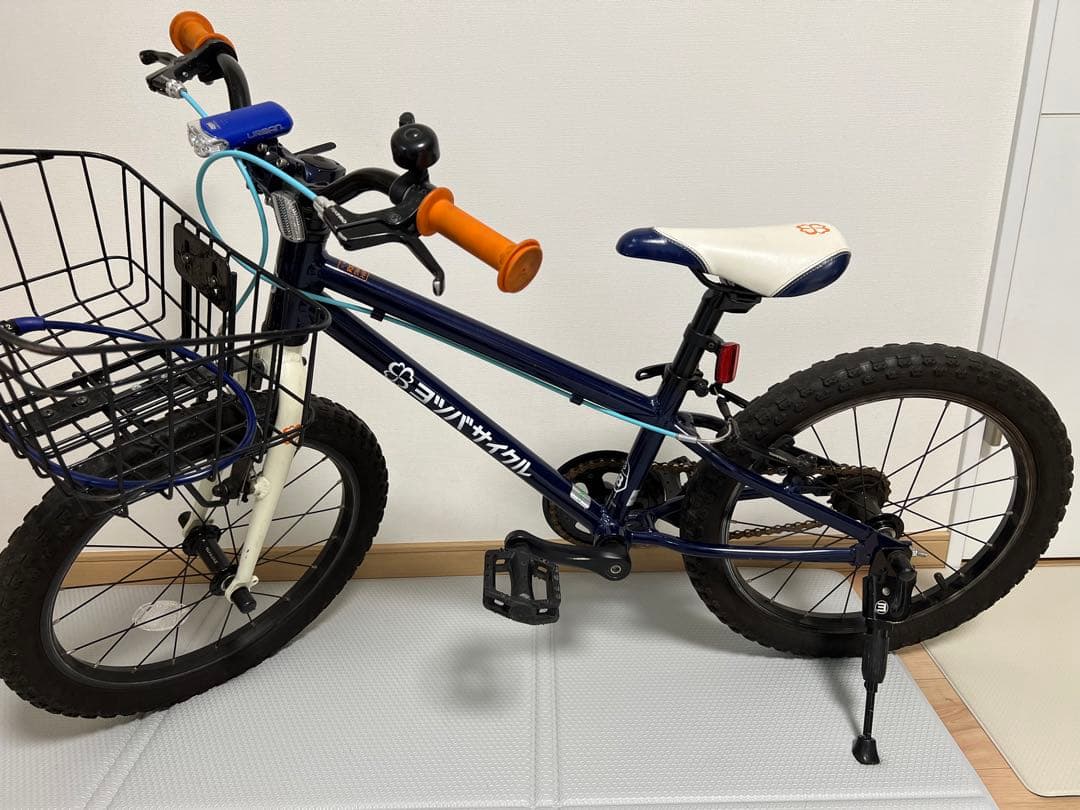 ヨツバサイクル　18インチ　キャプテンネイビー　前カゴ付き