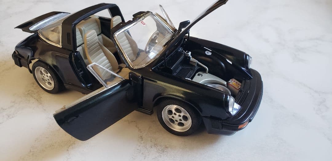 フジミ 1/24エンスージアスト　ポルシェ911タルガ　フル開閉完成品