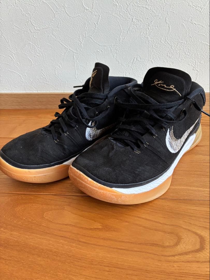 Nike Kobe シューズ ブラック/ゴールド