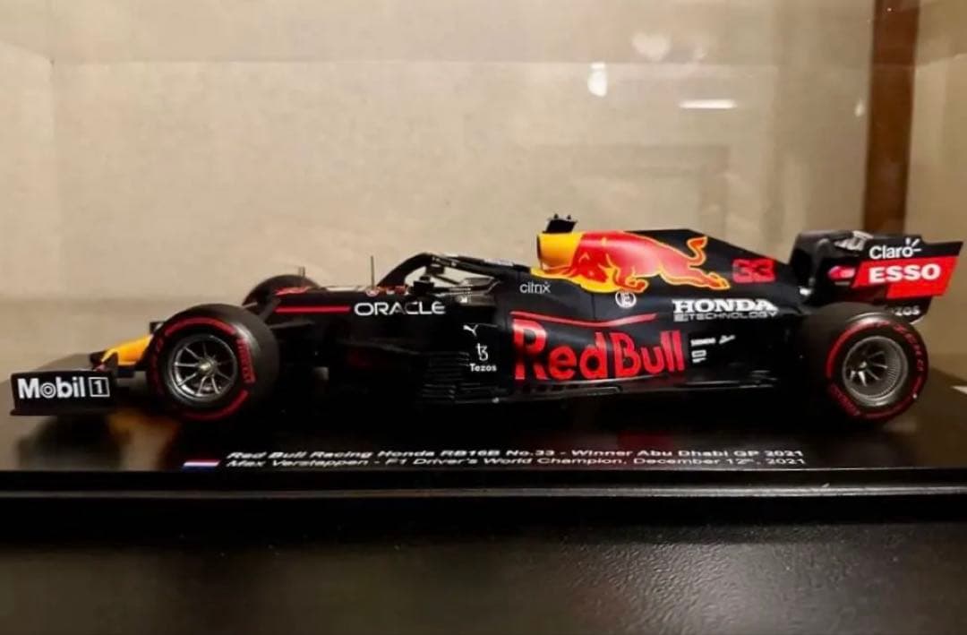 SMC別注spark RB16B アブダビGP フェルスタッペン