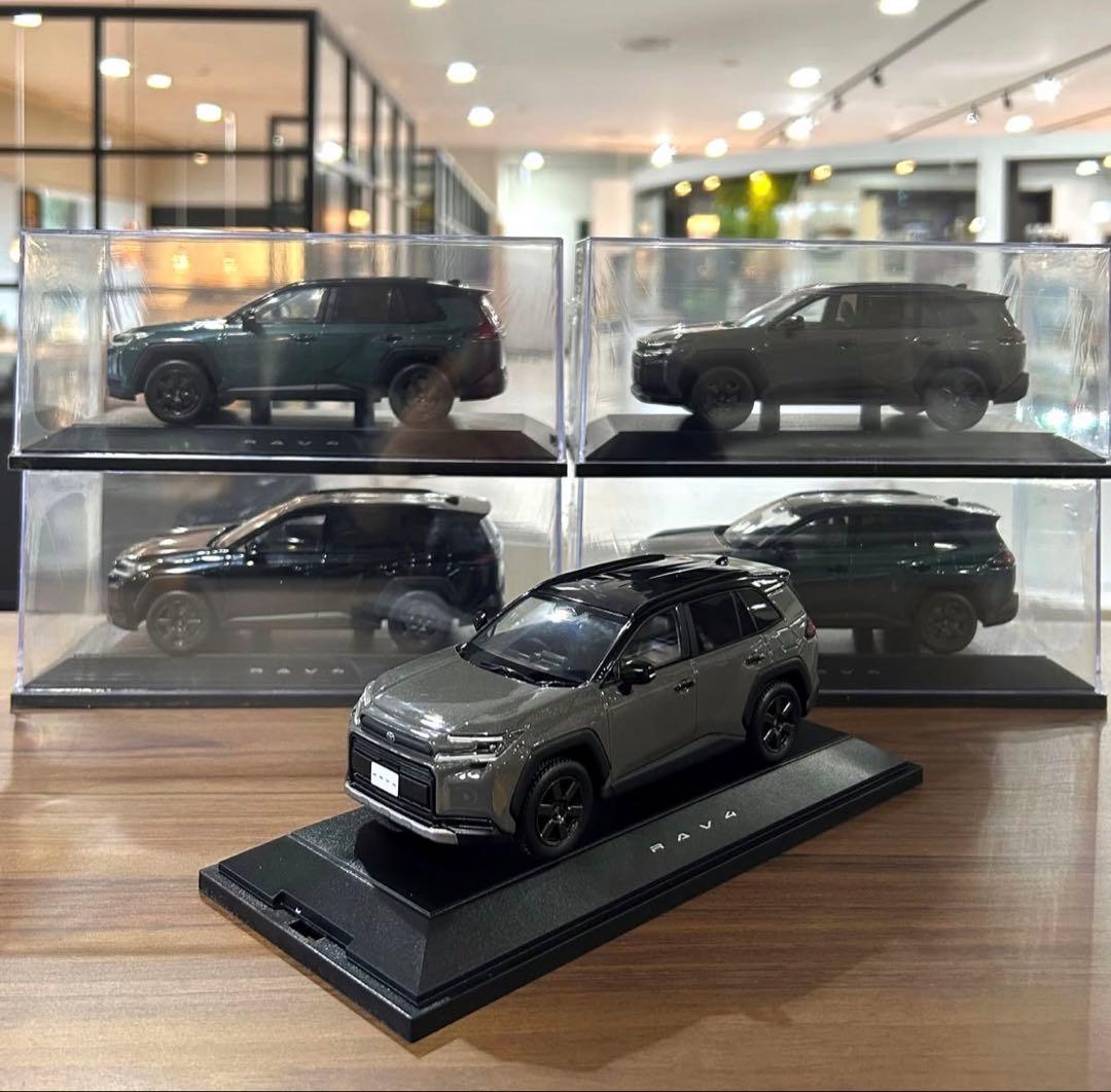 2025　トヨタ　新型　RAV4　ADVENTURE　ミニカー　おまけ付き