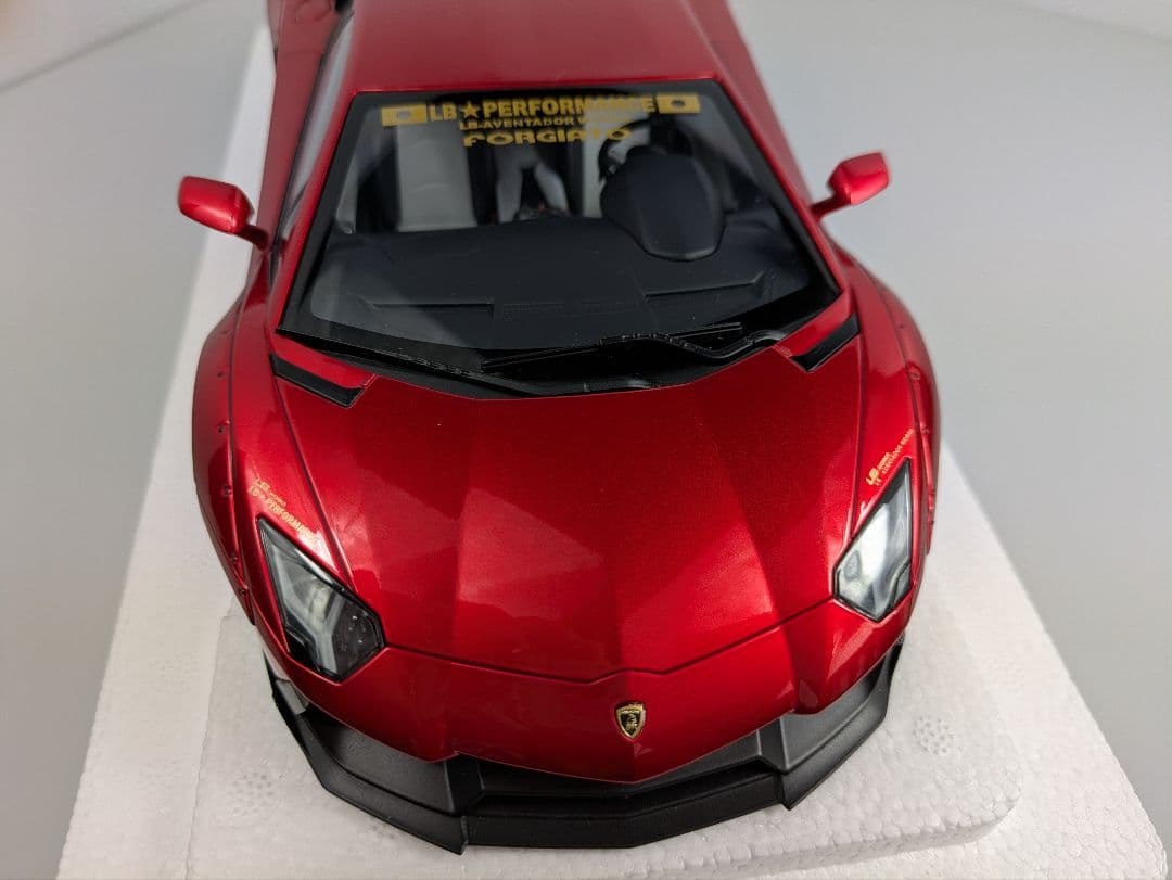 1/18 ミニカー オートアート ランボルギーニ アヴェンタドール LB-WA