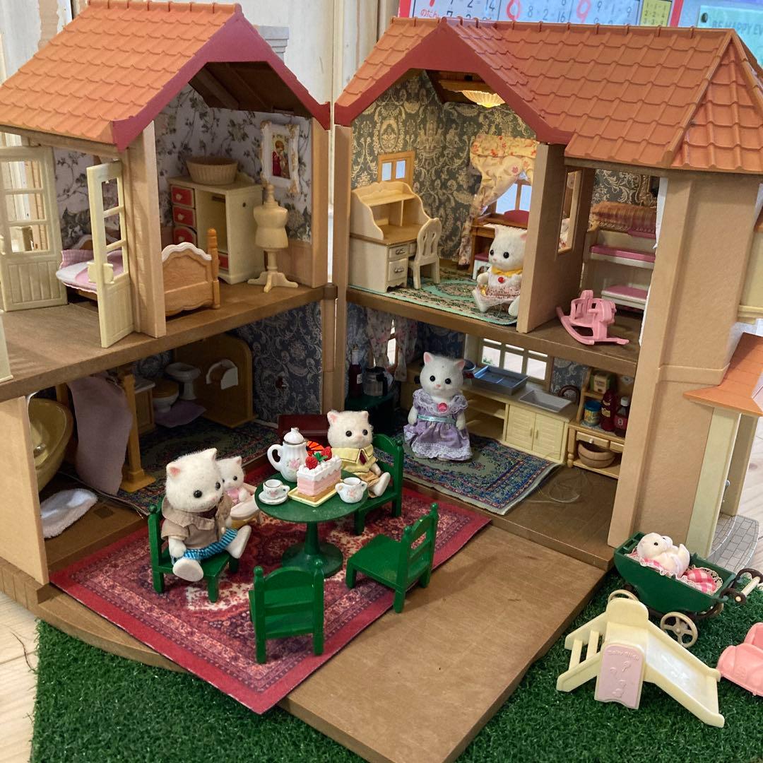 あかりの灯る大きなお家 シルバニアファミリー ペルシャネコ ファミリー セット