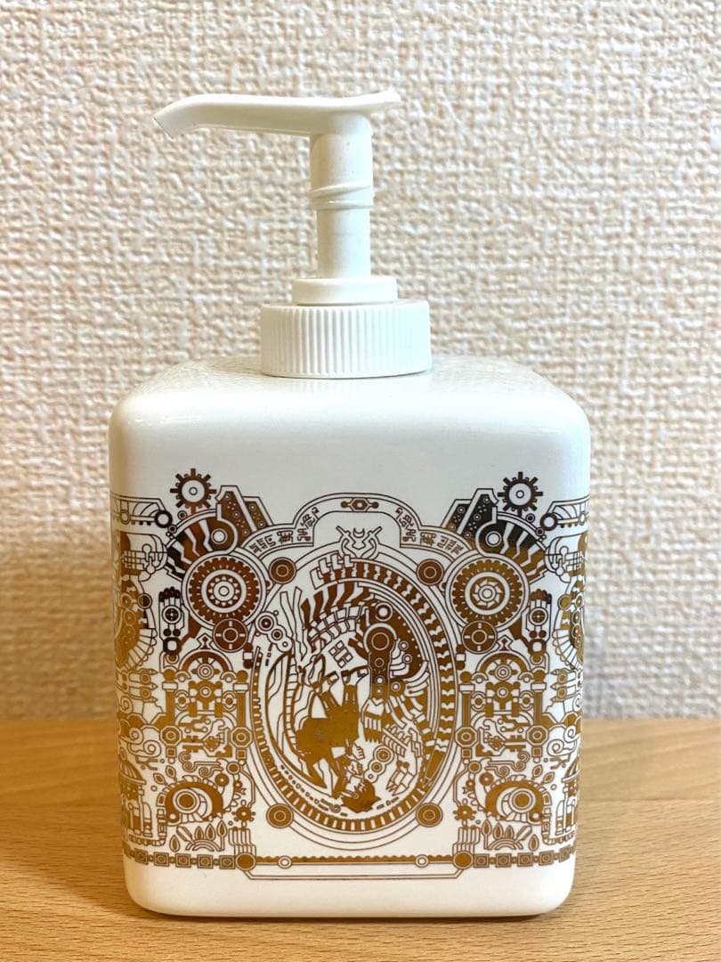 【レア・セット販売】テイルズオブゼスティリア ソープディスペンサー 缶バッジ