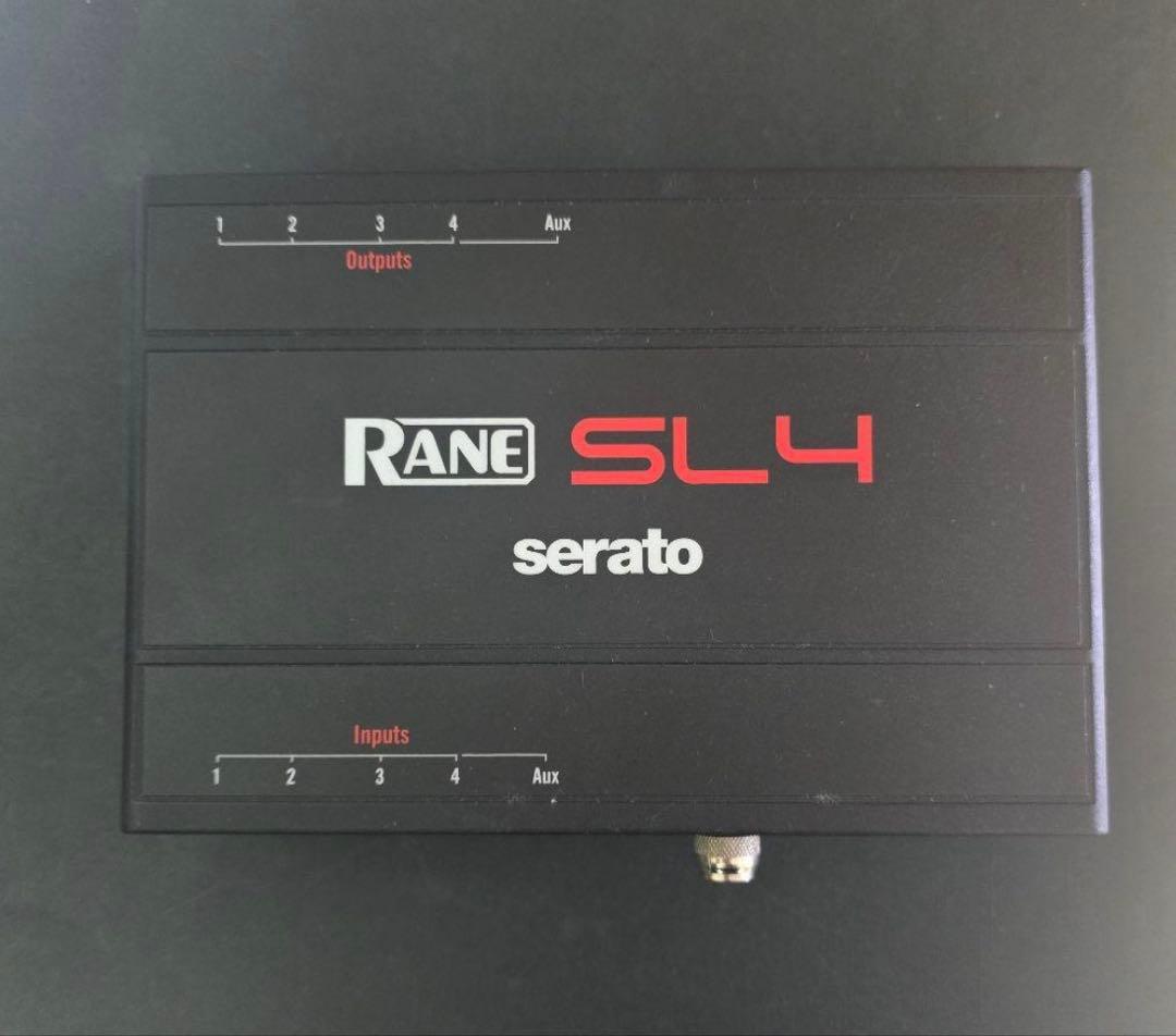 RANE SL4 DJインターフェース