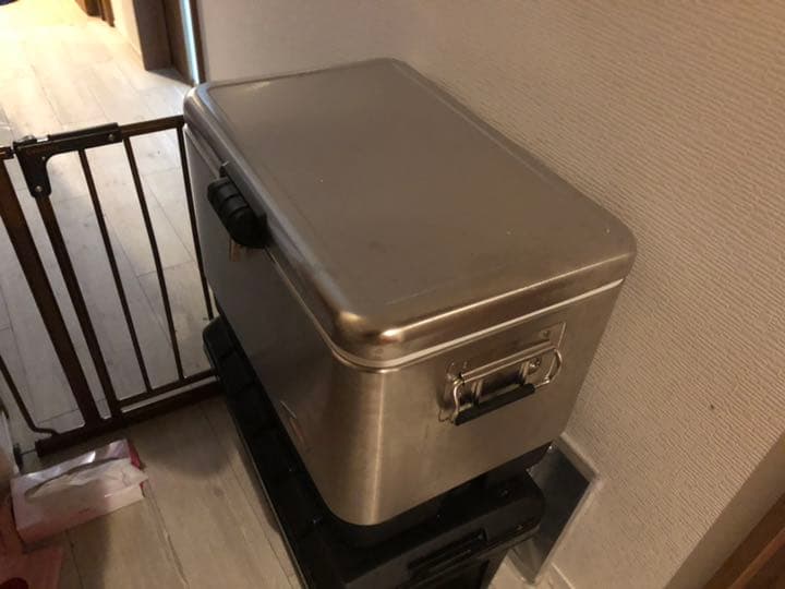 コールマン スチールクーラーボックス
