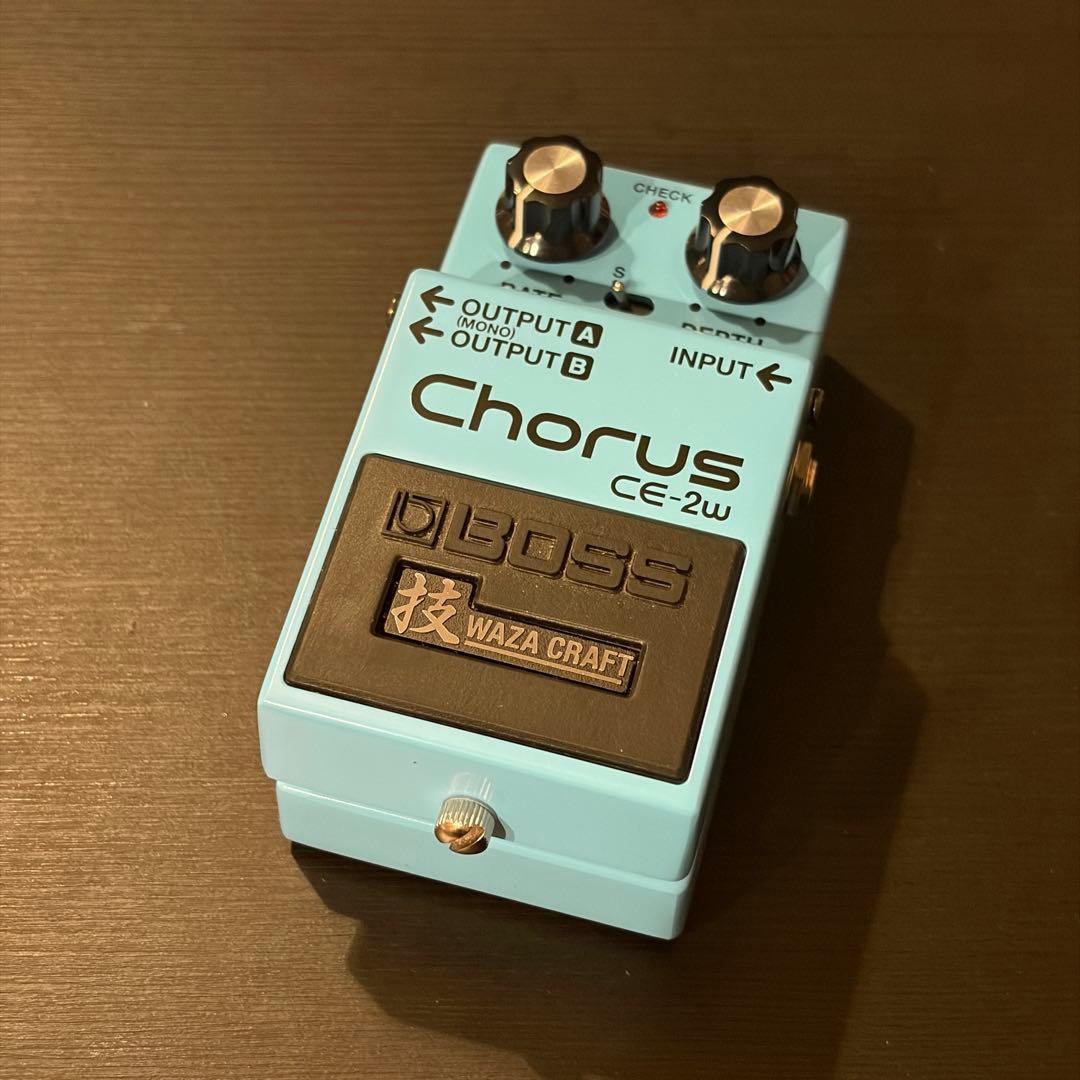 美品 BOSS CE-2W