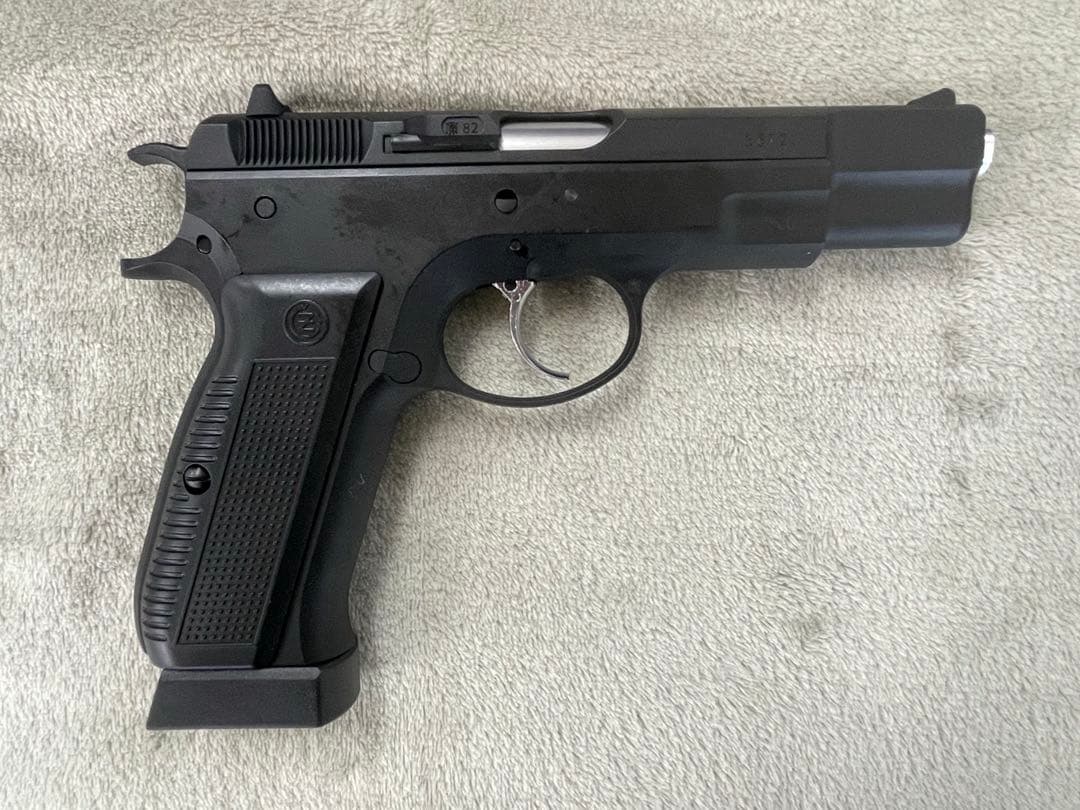 トイガン Cz75 2nd version CO2 Blowback