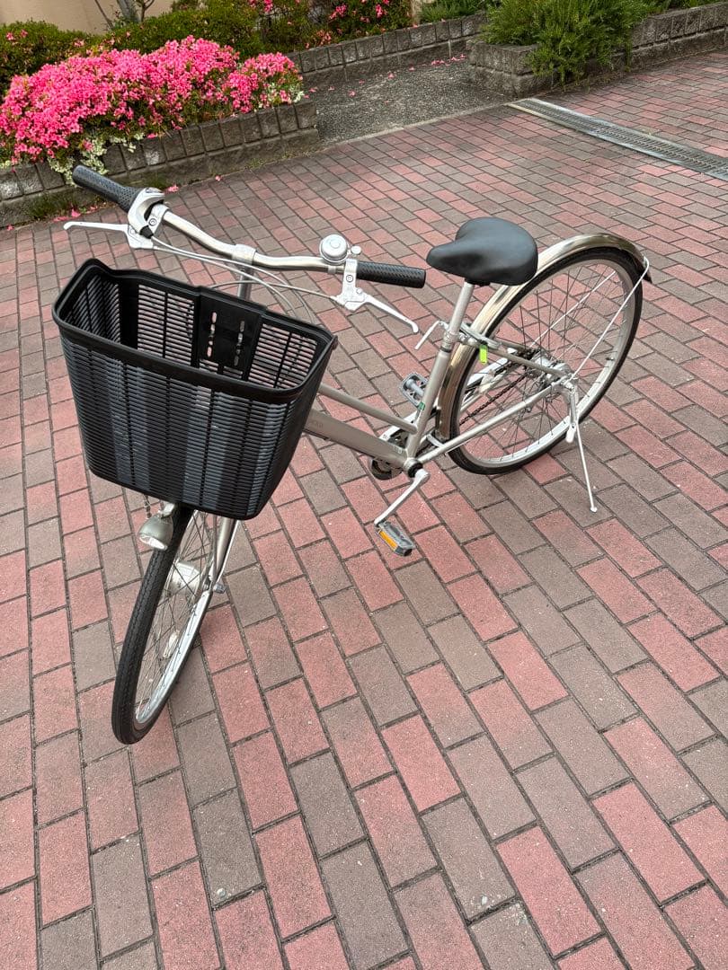 オートライト/3段変速付き軽快車(26㌅)お引き取りですが、配達も可能です。