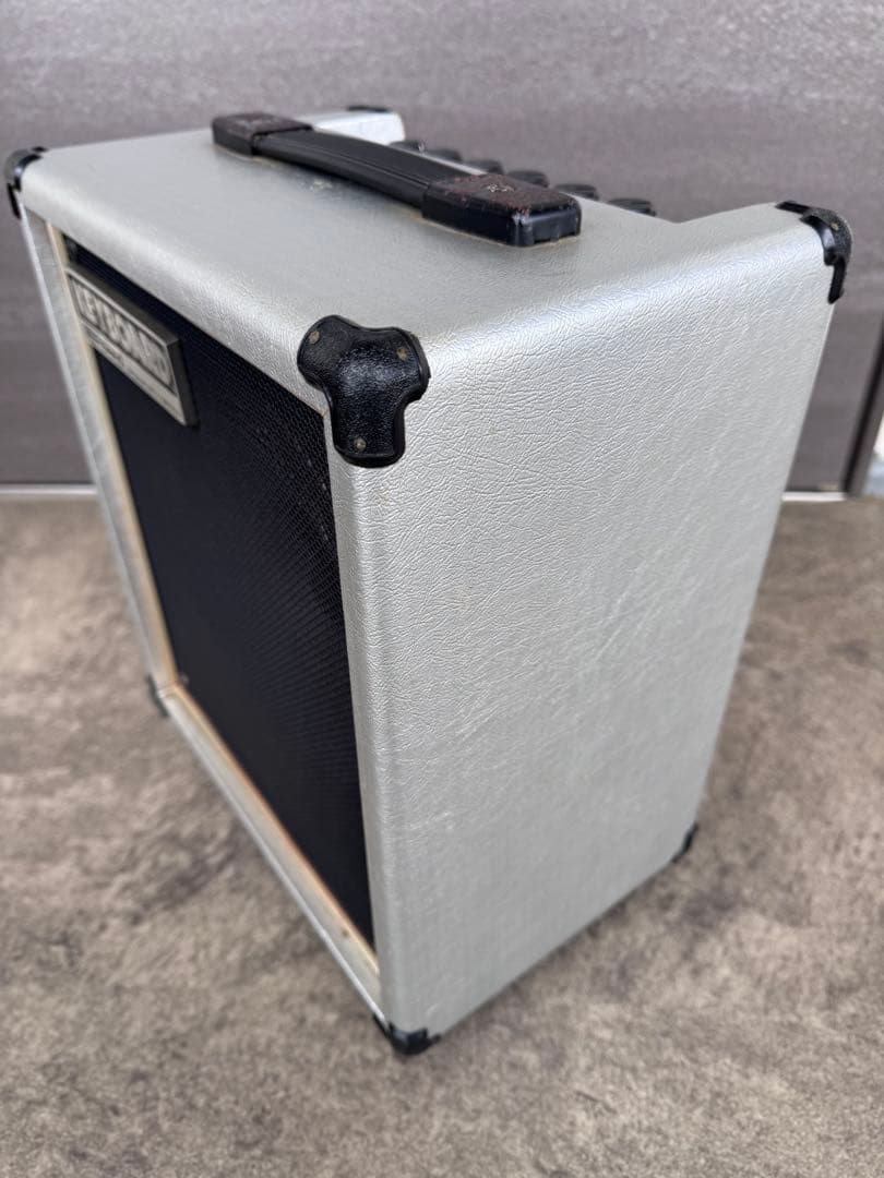 希少 Roland CUBE-40 KEYBOARD