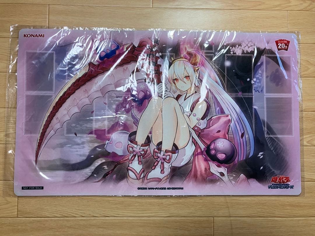 遊戯王　カクリヨノチザクラ プレイマット