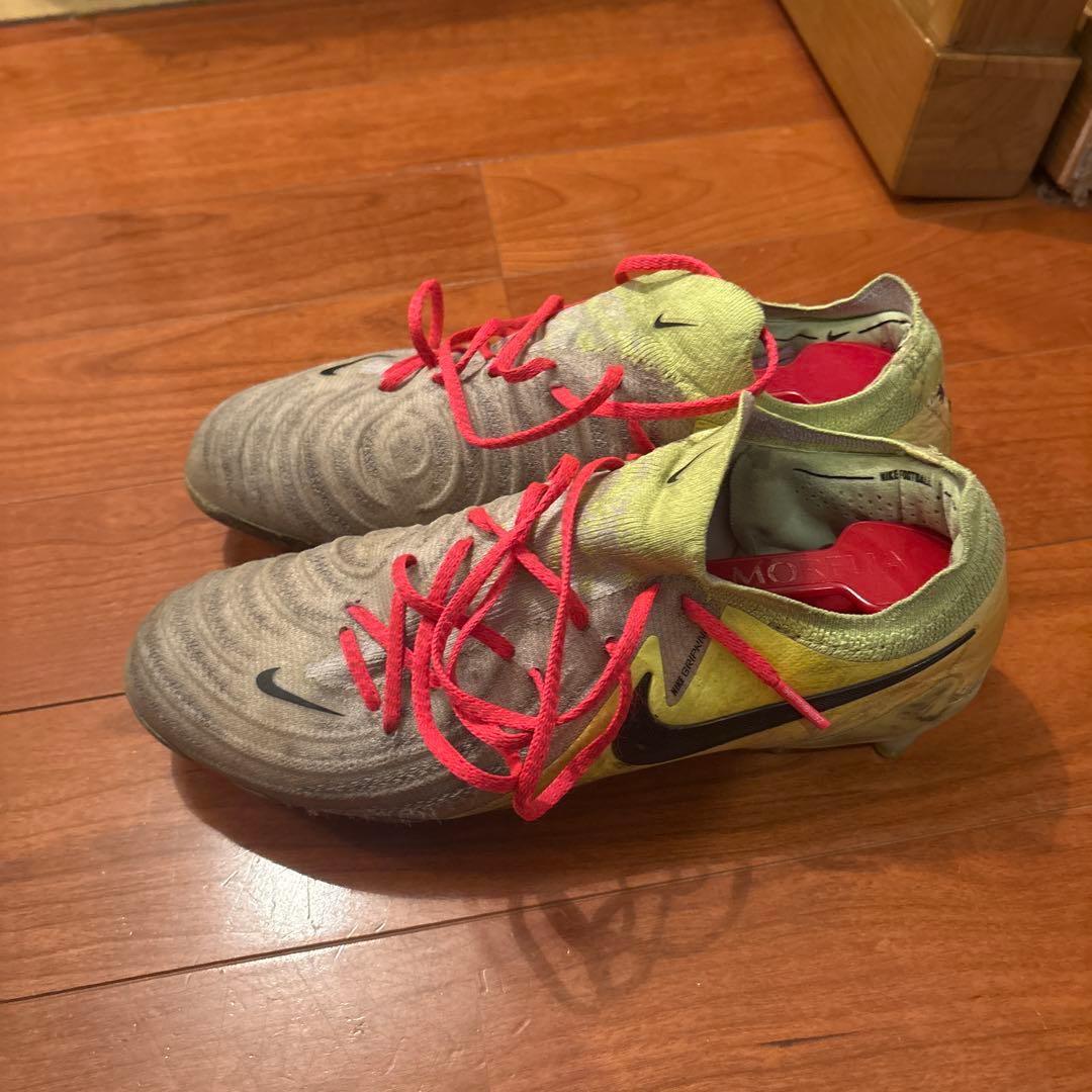 Nike 26cm サッカーシューズ グレー/イエロー/レッド