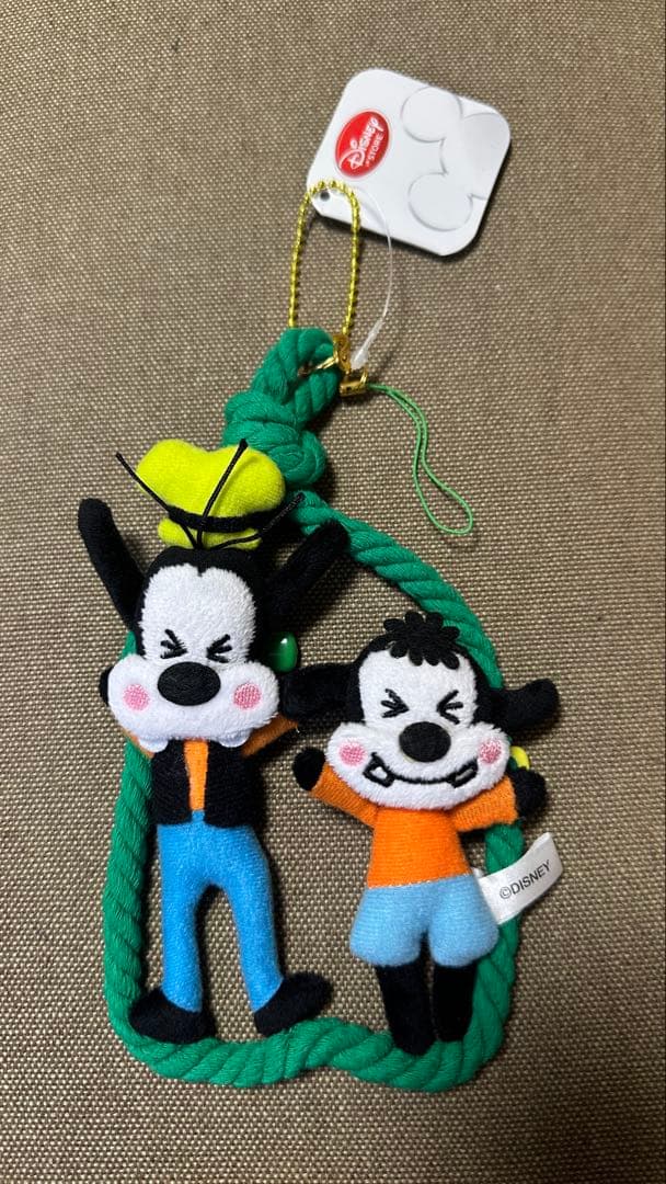 プラッシュキーチェーン　グーフィー＆マックス　ディズニーストア 希少 レア