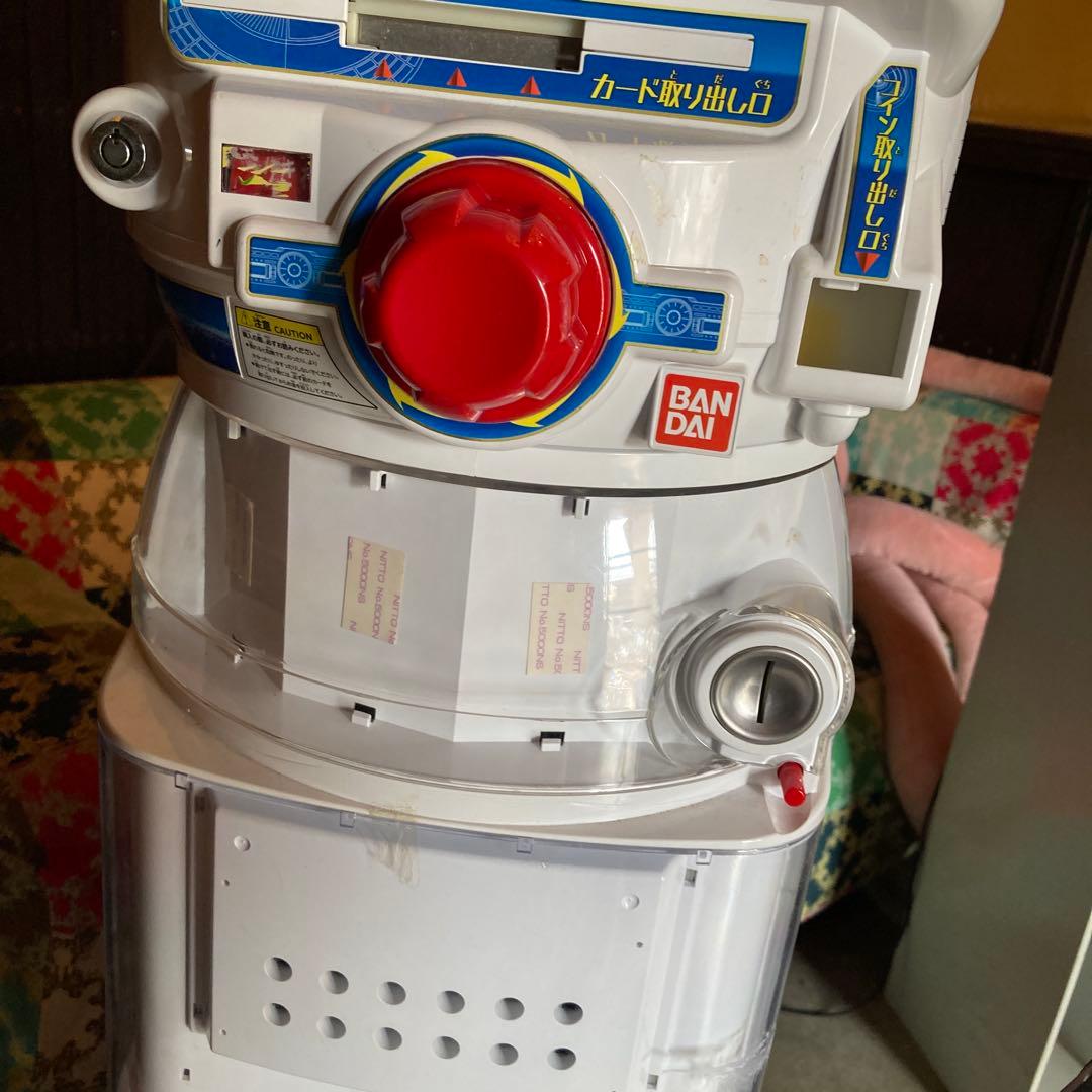ガチャ機　カードダスマシン　バンダイ