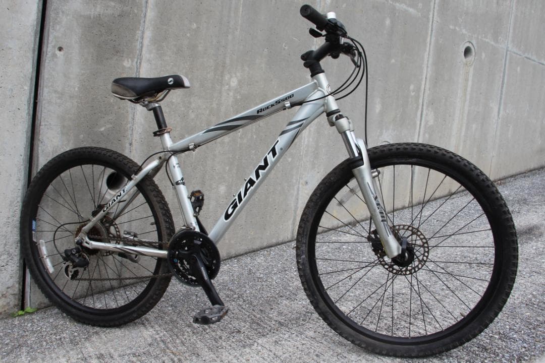 引き取り限定♪GIANT♪ROCK5500♪前後ディスクブレーキ♪ジャイアント♪