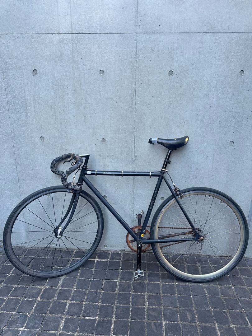 FUJI FEATHERピストバイク ブラック 700C