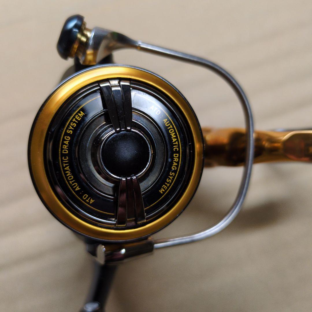 覚醒HYPERDaiwa 18 トーナメントLBD2500 美品