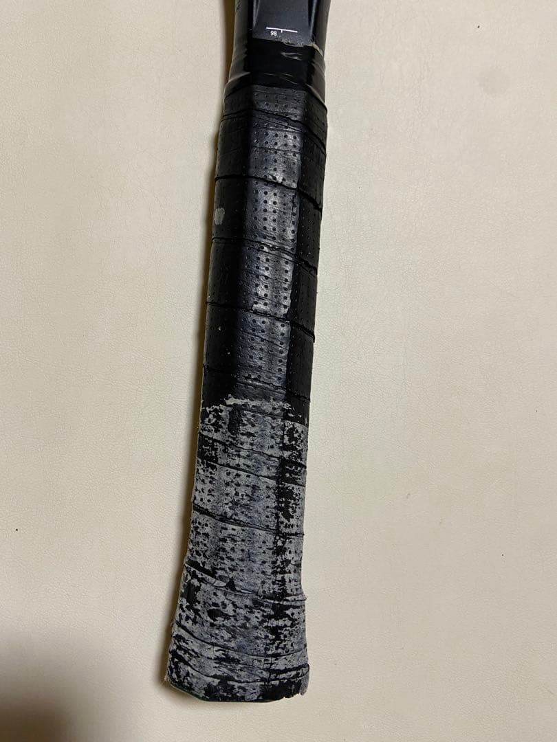 YONEX Vコア98 ギャラクシーブラック　G2