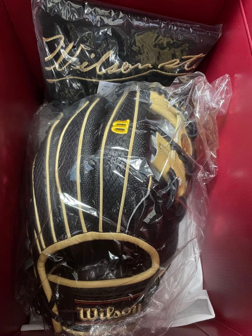 ウィルソン　オーダー　グローブ　野球