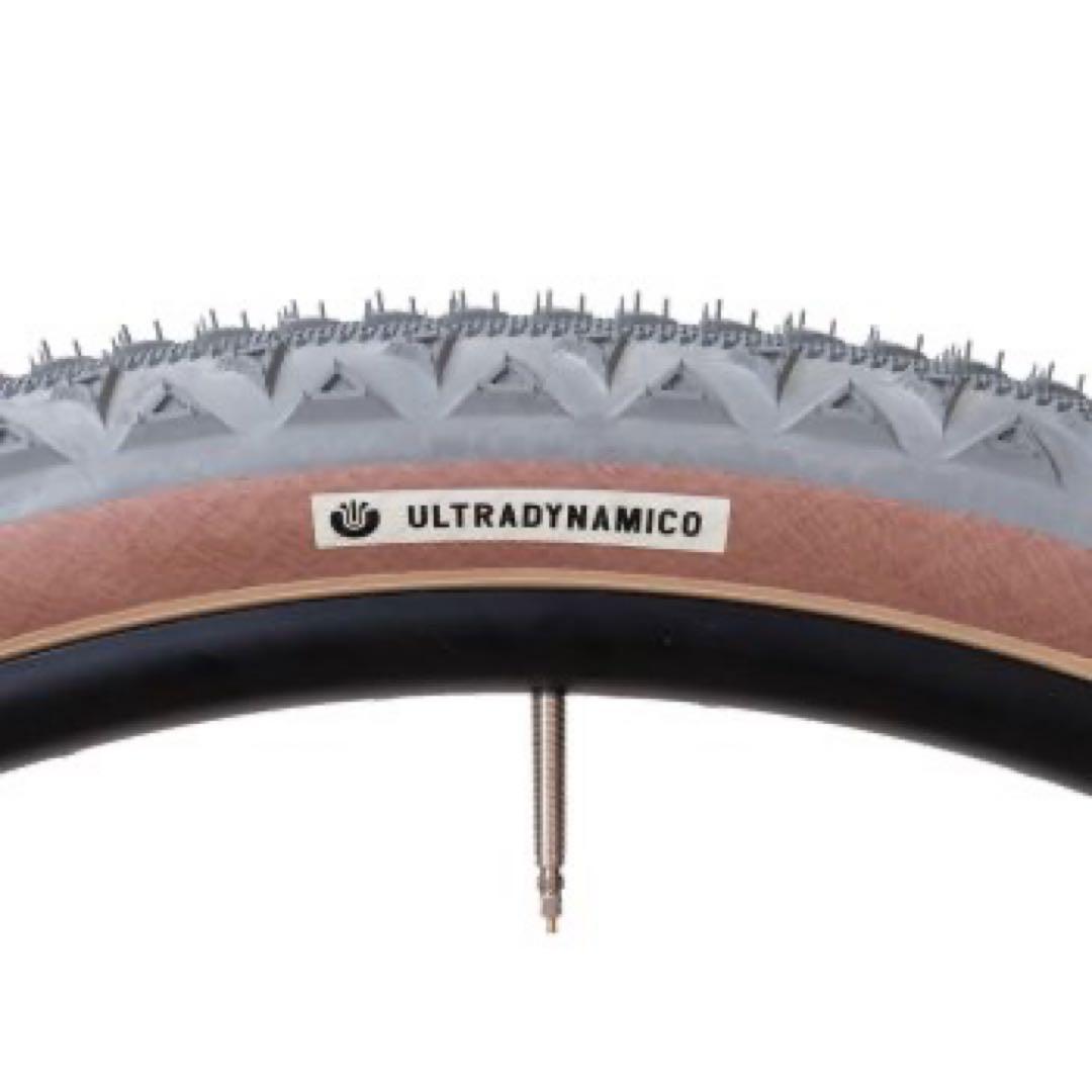専用　ultradynamico ROSE CAVA 700c 42.??
