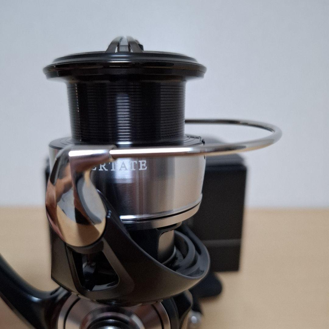 【新品未使用品】DAIWA 24セルテート LT4000-CXH