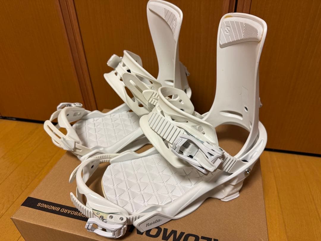 美品　SALOMON NESTA レディース　ビンディング　子供にも