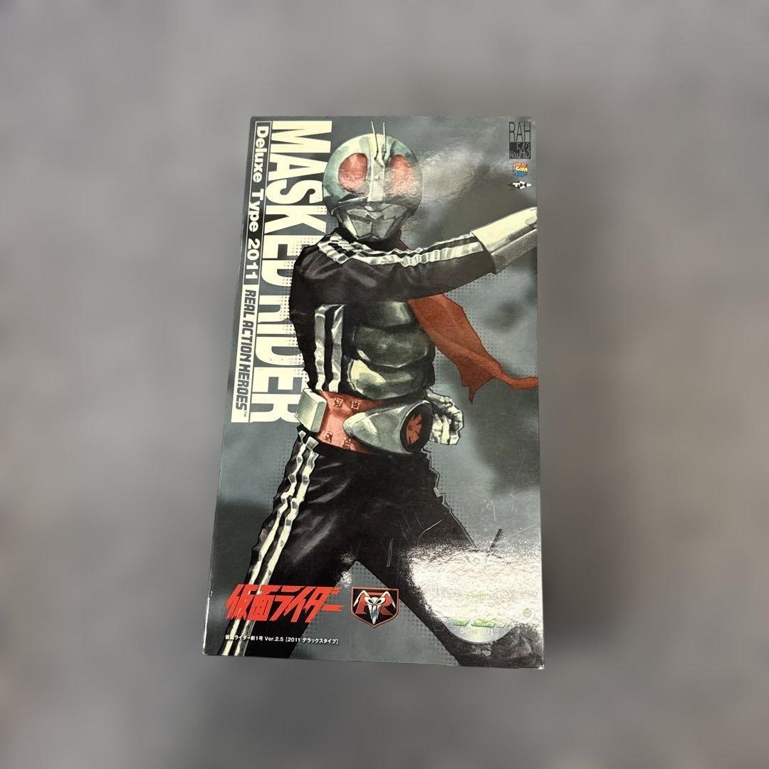 MASKED RIDER Deluxe Type 2011 フィギュア