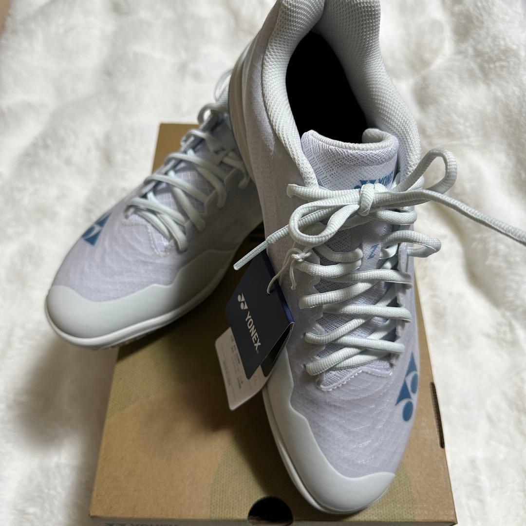YONEX バドミントンシューズ エアラスZ ホワイト/ブルー
