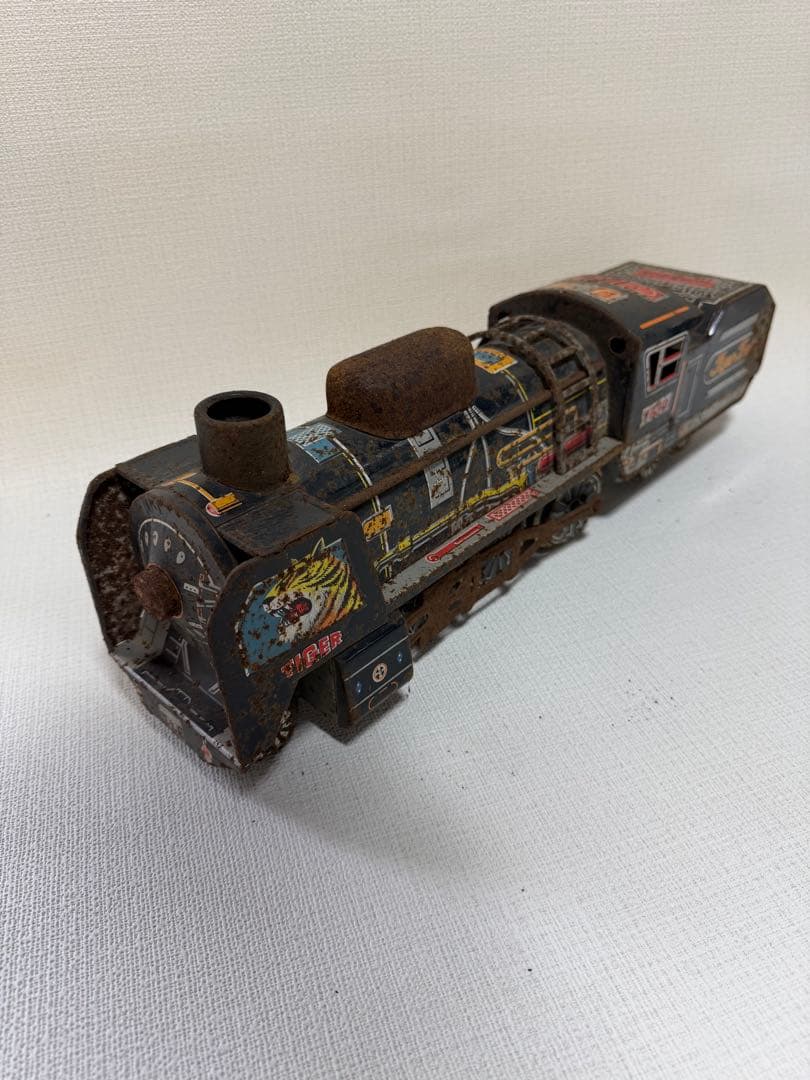 レトロ 蒸気機関車 黒 金属製