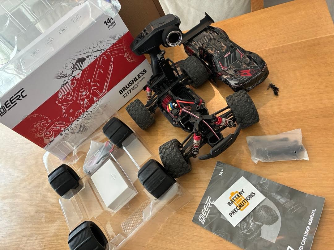 DEERC 1217 高速度ラジコンカー