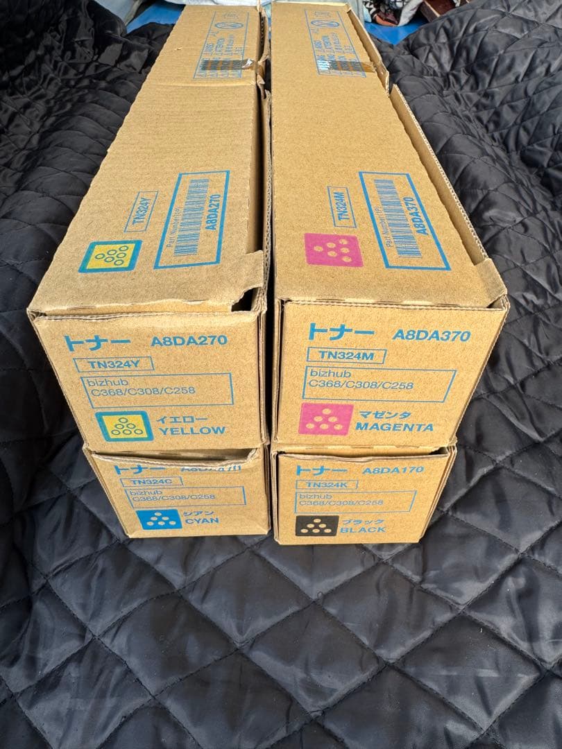 コニカミノルタ　新品　未使用トナー4色セット TN-324K 、Y、C、M 各1