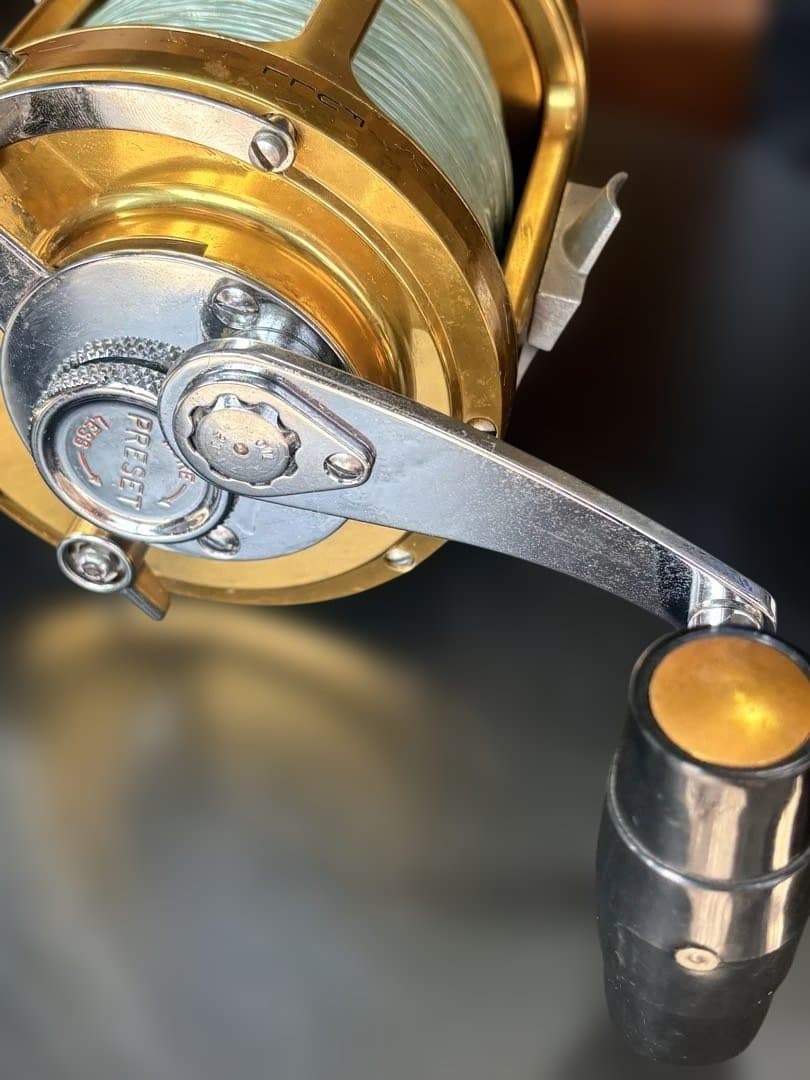 PENN REELS INTERNATIONAL II ゴールドリール