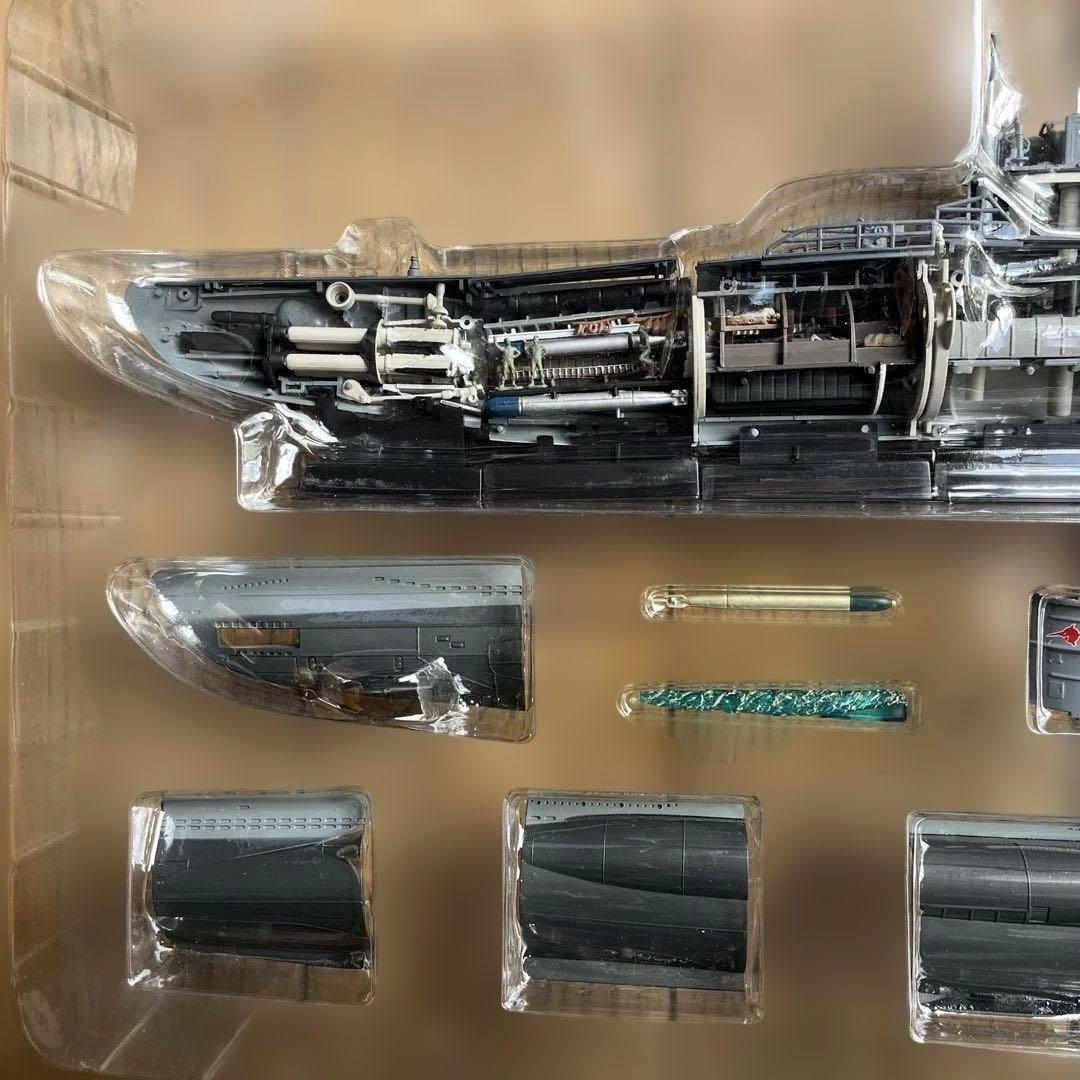 タルガ製1/144鋼密度模型UボートU-96内部構造再現模型