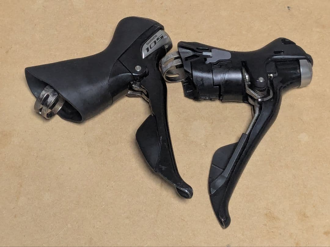 シマノSHIMANO 105 ST-5800 2x11S