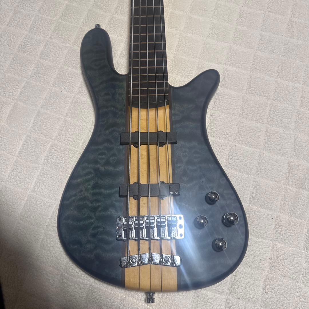 LLICA ベース　5弦