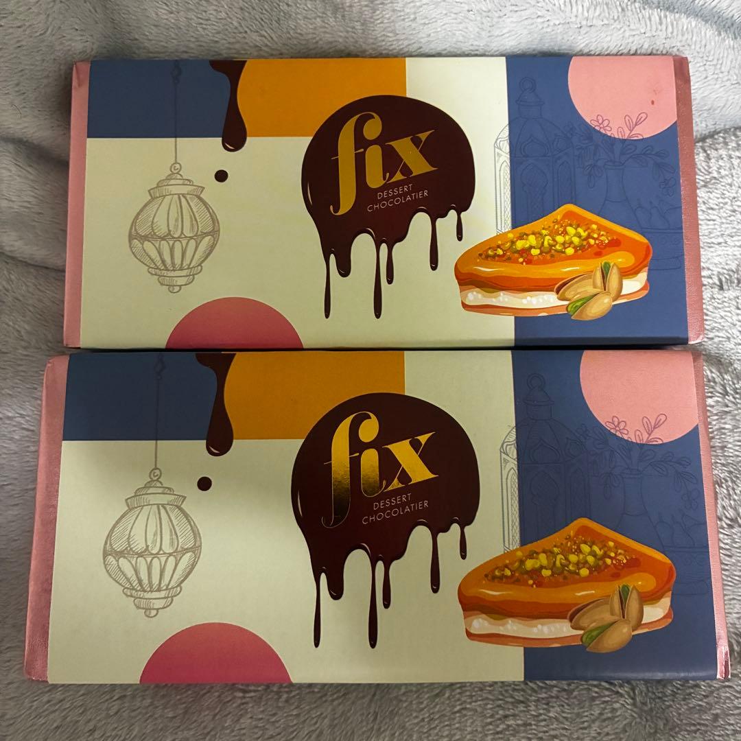 fixドバイチョコ　200g×2枚 WITH PISTACHIO&KUNAFAH