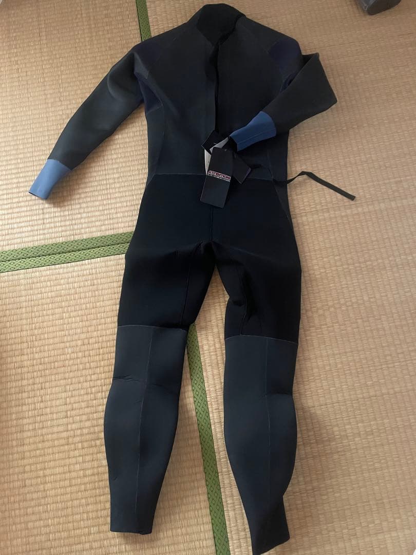 ウェットスーツ MLBサイズ 168cm 着用
