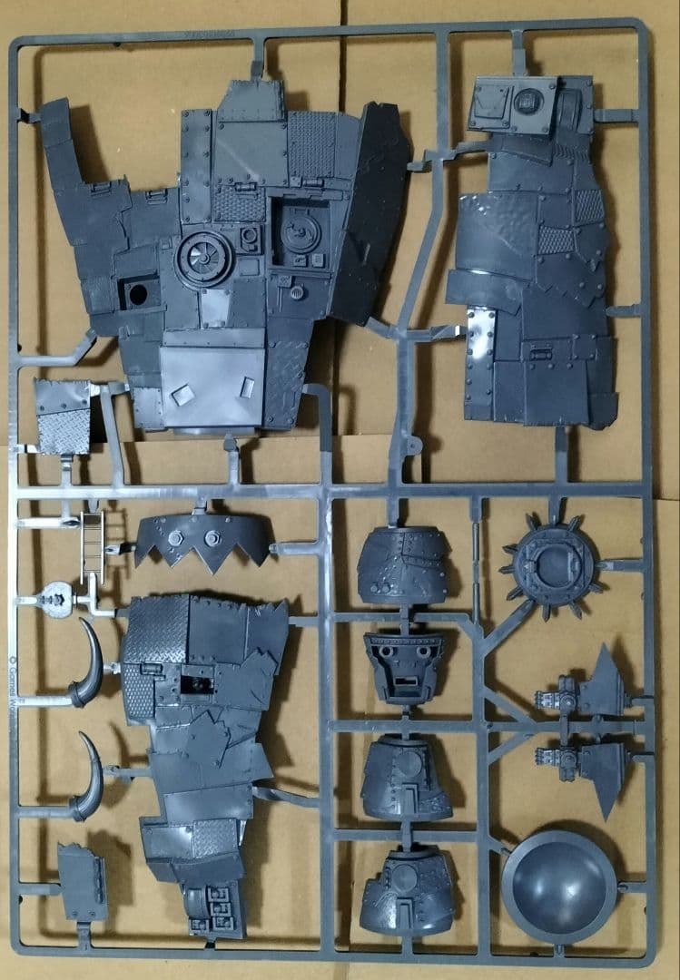 WH40K オルク　ストンパ