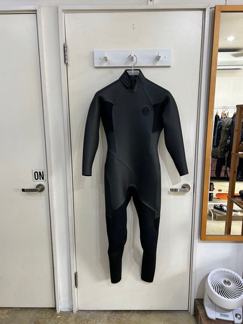 CAPTAIN FIN ブラック フルスーツ