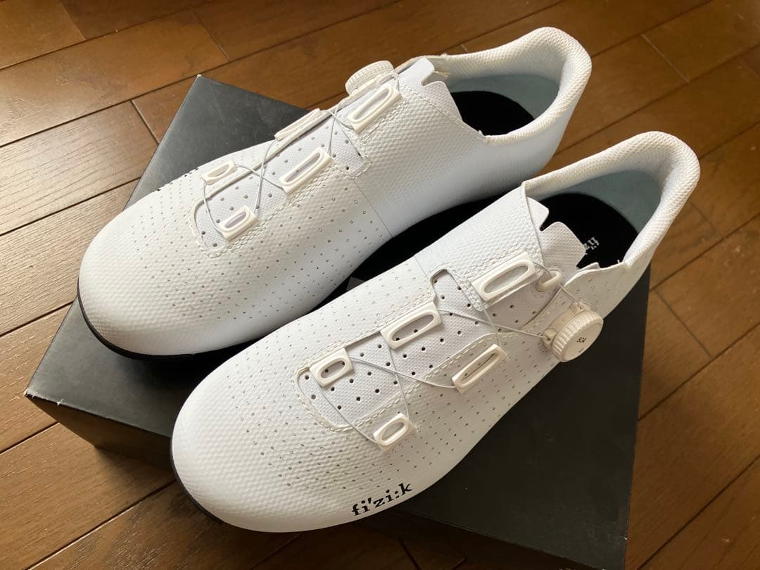 未使用 Fizik TEMPO DECOS CARBON WIDE 43