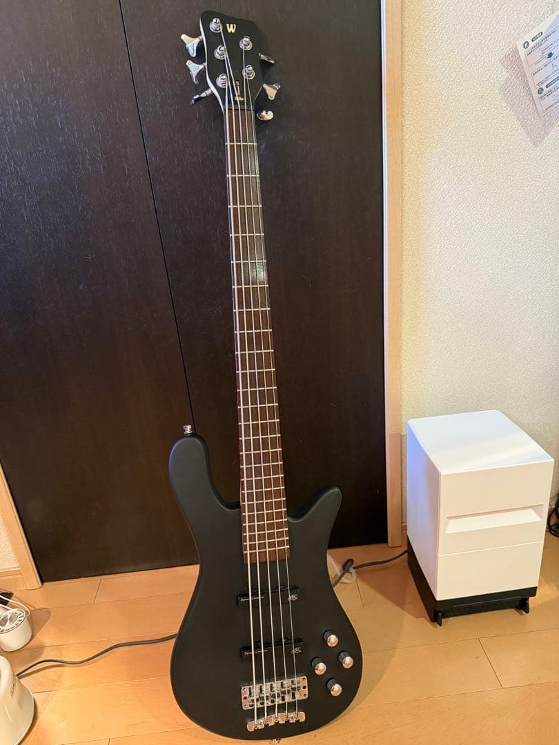 Warwickロックベース5弦エレキベース