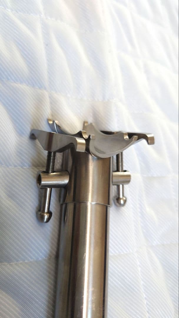 チタン製シートポスト 27.1mm 370mm