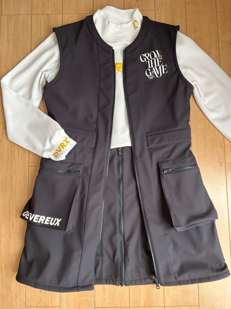 DEVEREUX GOLF（デヴァローゴルフ）ジャンプスカート CHARCOAL