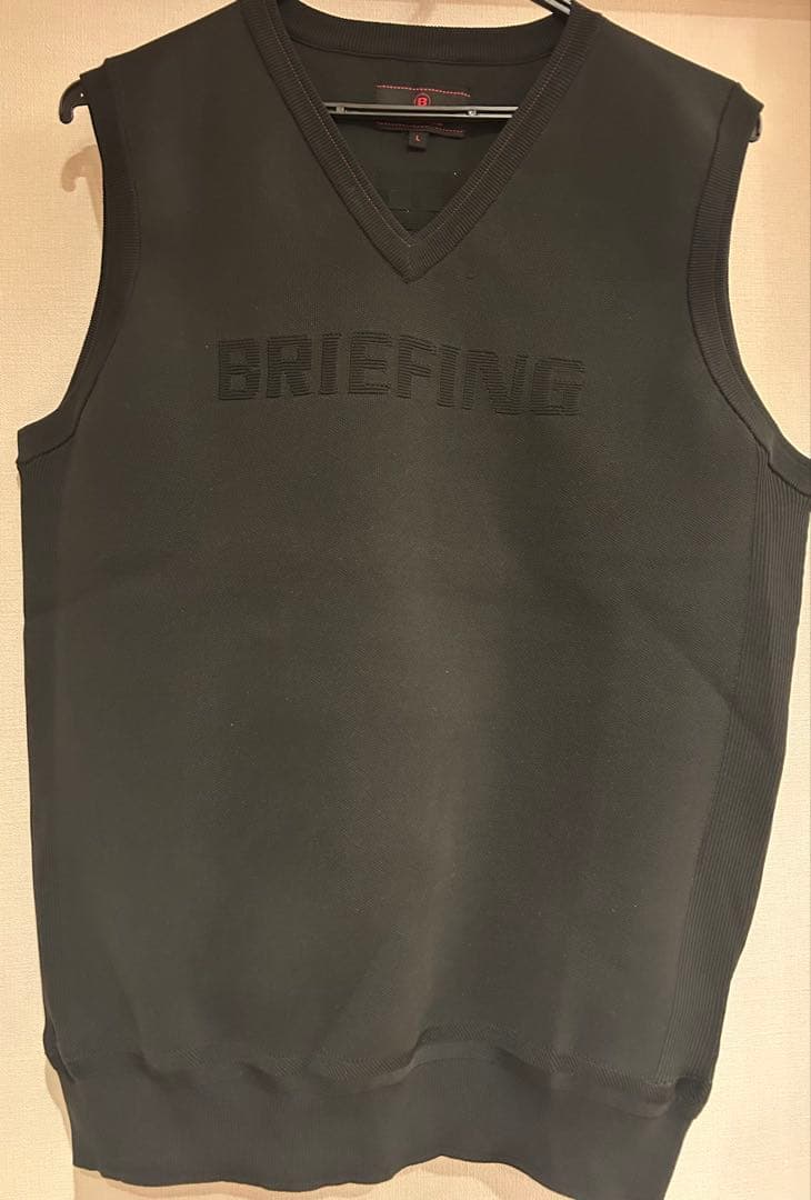 BRIEFING ブラック Vネック ベスト　美品