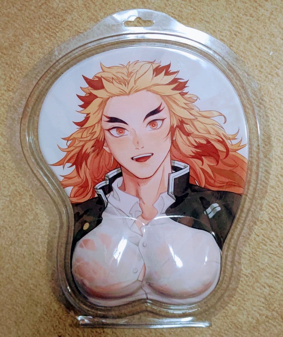 煉獄杏寿郎　雄っぱいマウスパッド