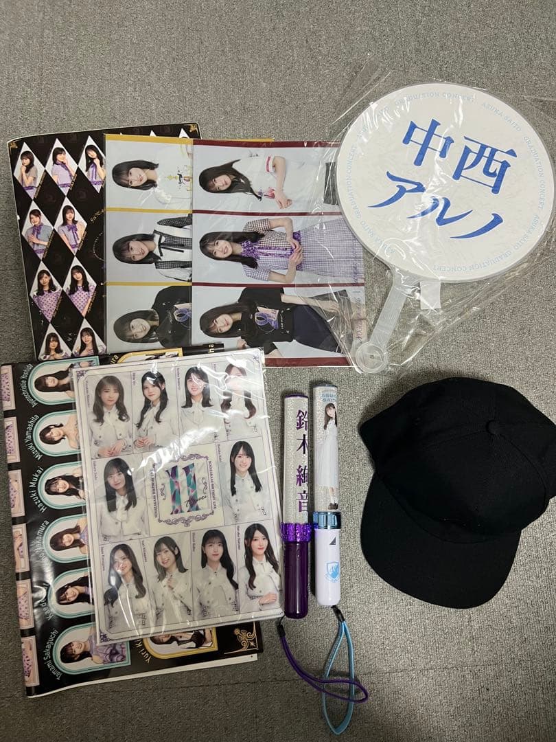 乃木坂46 グッズ 選んでコメントください